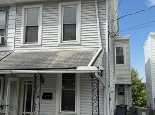 412 Reading St, Steelton, PA 17113