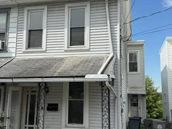 412 Reading St, Steelton, PA 17113