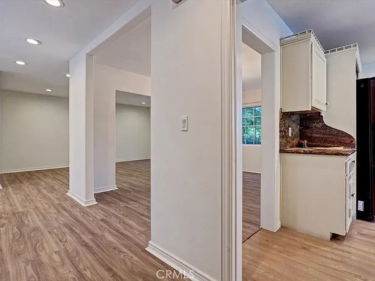 5224 Woodlake Ave — Photo 53