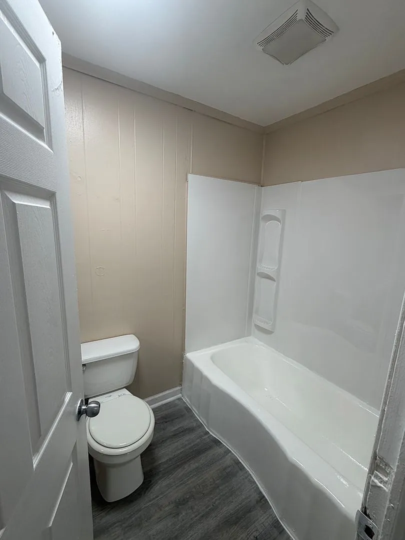 519 S Liberty St Apt 6 — Photo 1