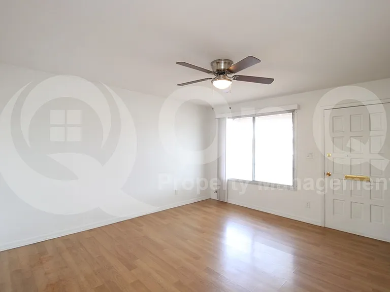 4526 N 15th Ave — Photo 11