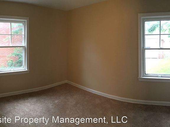 5th image of 21330 Tracy Ave