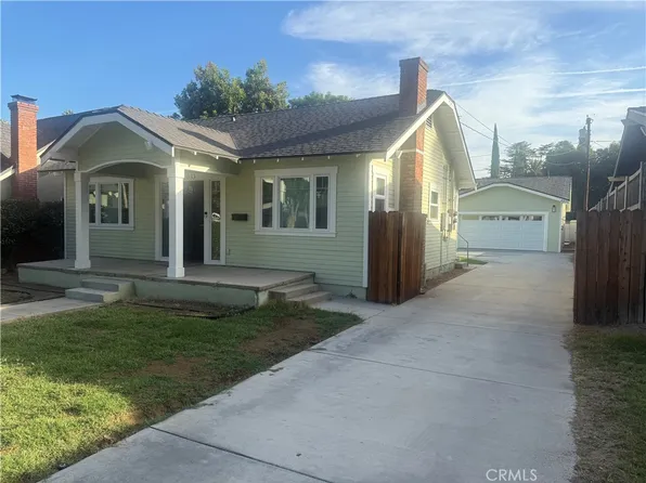 4033 Linwood Pl, Riverside, CA 92506