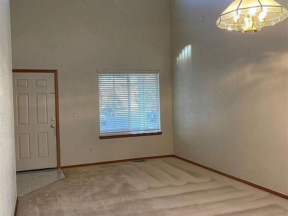 3rd image of 4113 W Kenyon Ave