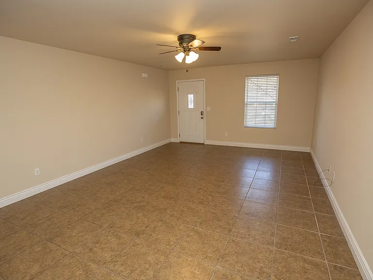 145 Rylee Cir #C — Photo 3