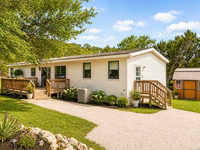 750 Regina Dr, Canyon Lake, TX, 78133