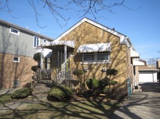 5313 S Rutherford Ave, Chicago, IL 60638