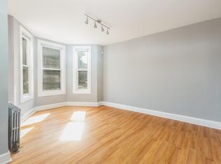 2A Dwight St, Jersey City, NJ 07305