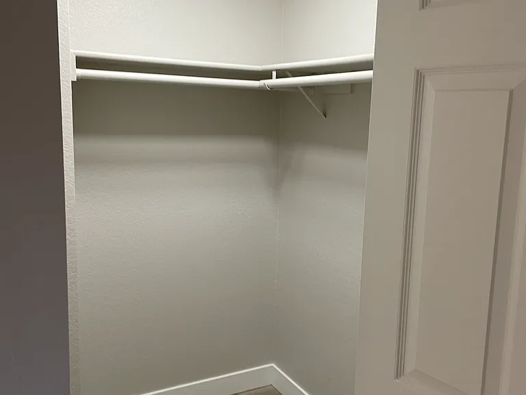 Redmond Park Apts — Photo 126