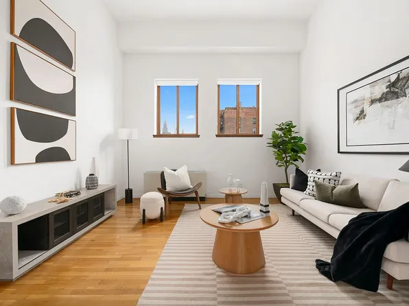305 2nd Ave APT 709, New York, NY 10003