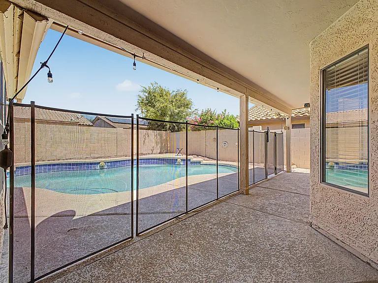 3103 N Meadow Ln — Photo 37