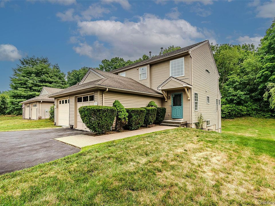 1st image of 255 Crestwood Court
