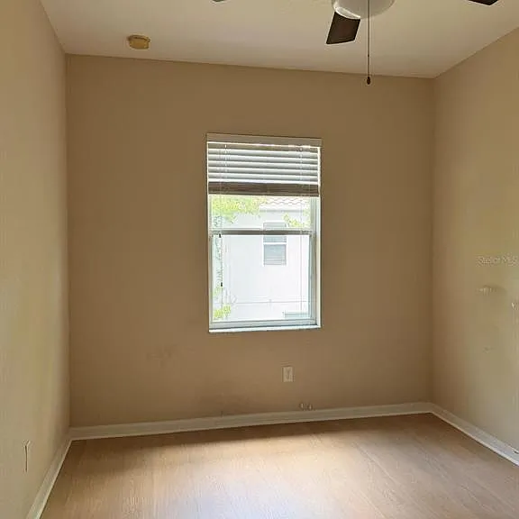 1911 Silverweed Way — Photo 20