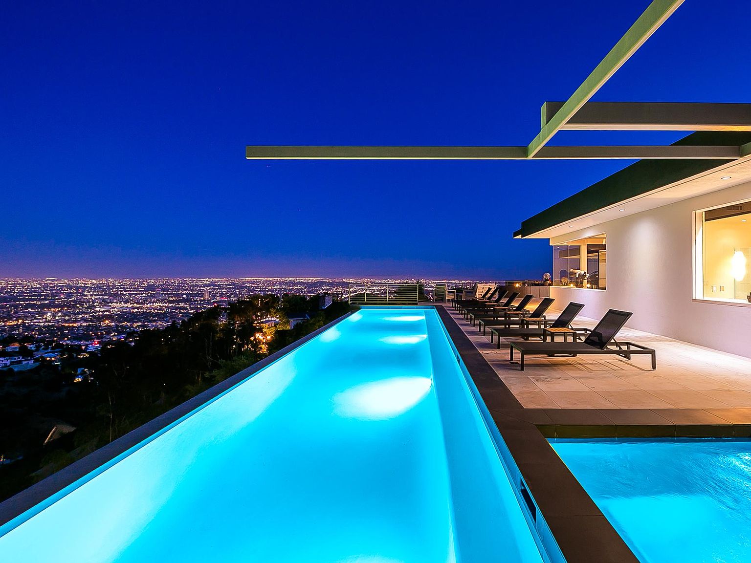 1646 Blue Jay Way, Los Angeles, CA 90069 Zillow