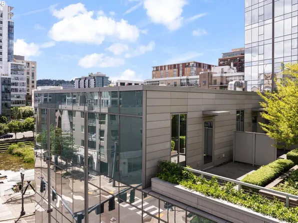 1075 NW Northrup St Unit 421, Portland, OR 97209