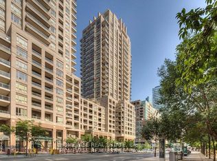 909 Bay St #1508-C01, Toronto, ON M5S 3G2