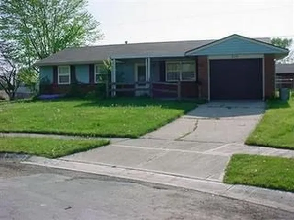 629 Cranwood Cir, New Lebanon, OH 45345