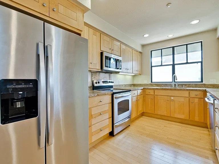 1765 E Bayshore Rd #216 — Photo 7