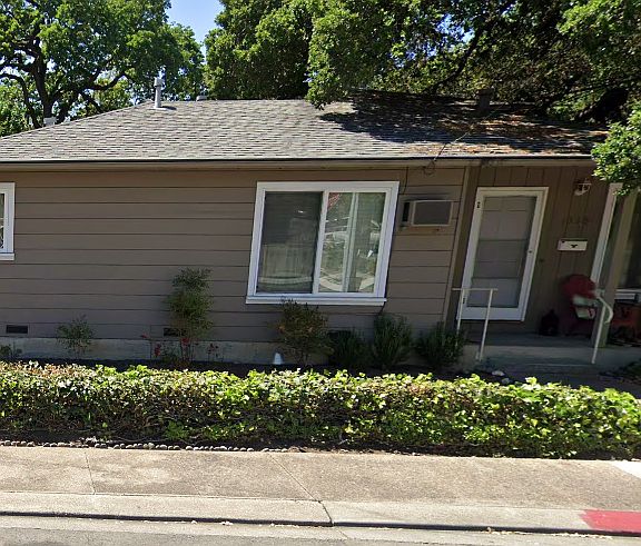 1st image of 1537 Carmel Dr #1537