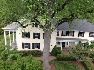 49 High St, Farmington, CT 06032