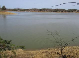 Moonside Ln, Sevierville, TN 37876