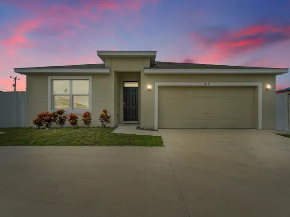 418 NW Airoso Boulevard, Port St Lucie, FL 34983