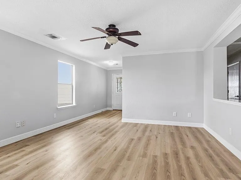 3638 Fuller Bluff Dr — Photo 12