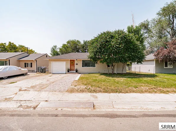957 Meadowbrook Ln, Pocatello, ID 83201