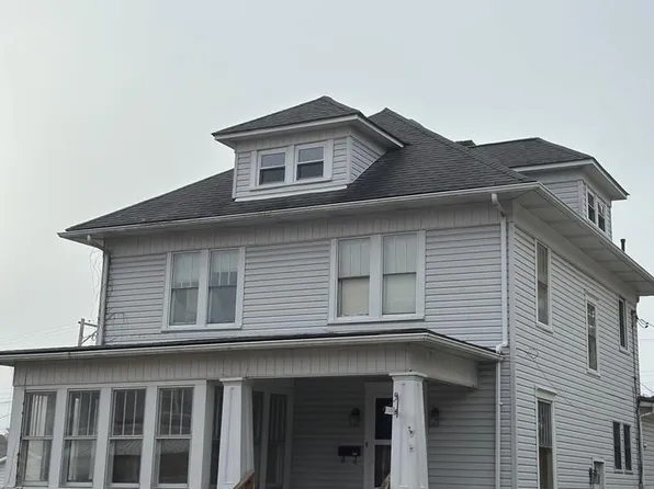 1305 6th Street, Moundsville, WV 26041