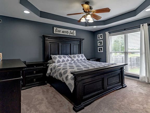 5th image of 114 River Edge Dr