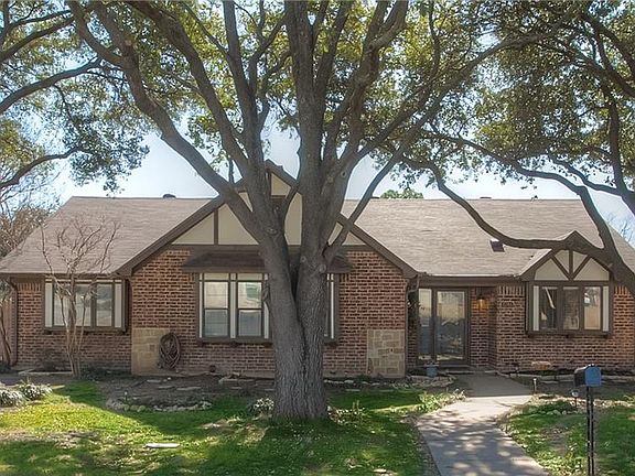 2nd image of 4701 Cinnamon Hill Dr