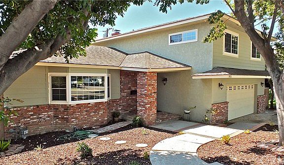 2nd image of 14058 La Cuarta St