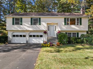 3 E Forrest Dr, Enfield, CT 06082
