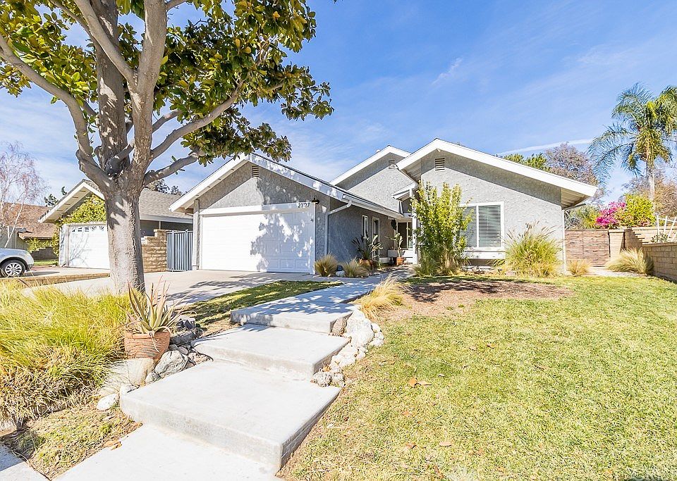 1st image of 23127 Magnolia Glen Dr
