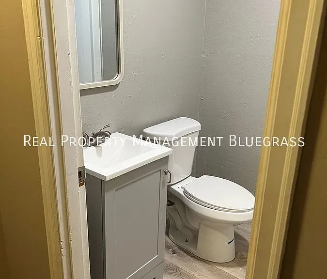 1618 Alexandria Dr #1 — Photo 8