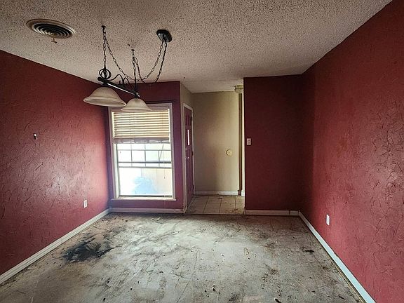 2nd image of 8432 N Prince St