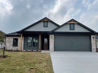 407 Daisy Ln, Robinson, TX 76706