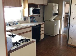3183 Greenfield St NW, Warren, OH
