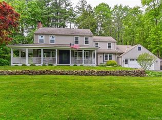 11 Pine Glen Rd, Simsbury, CT 06070