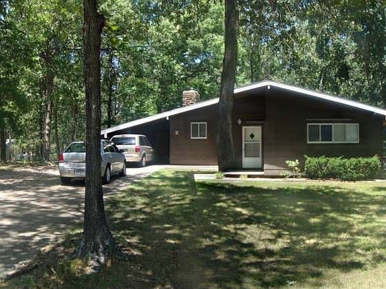 1st image of 32 Hinckley Cir