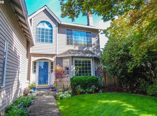 17615 NW Country Dr, Portland, OR 97229