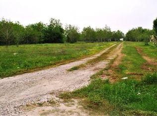 17202 Cowan Rd, Alvin, TX 77511