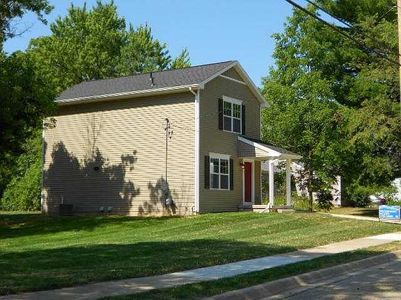 4th image of 1321 E Wolf Ct