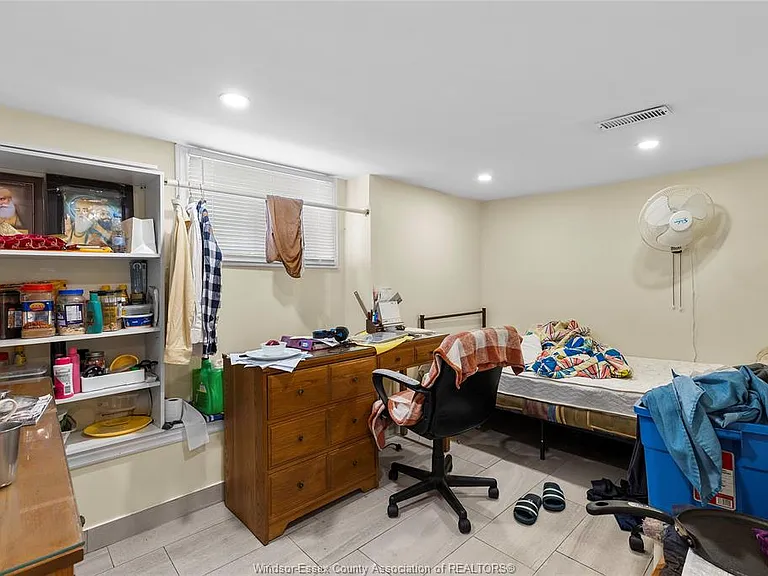 609 Saint Joseph St #3 — Photo 29