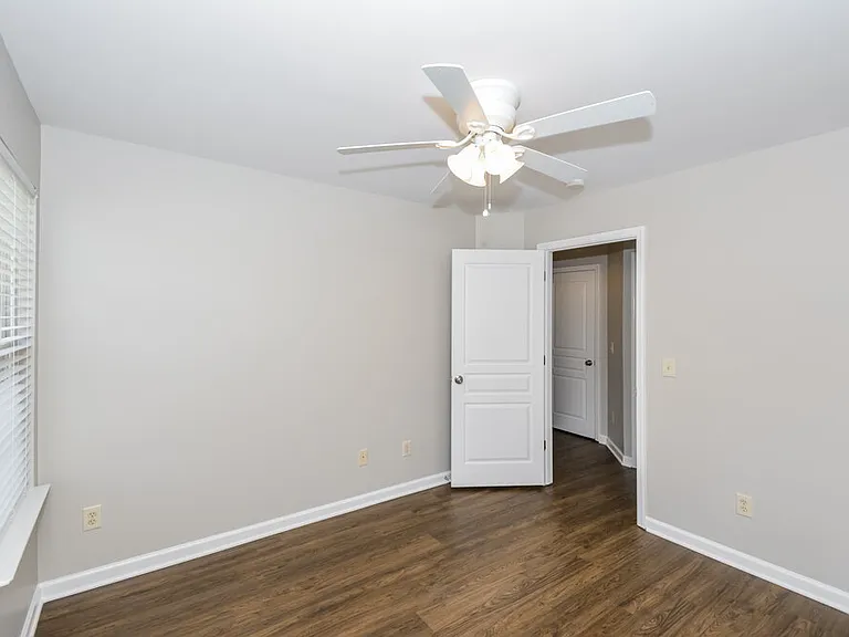 7879 Rainey Dr — Photo 17
