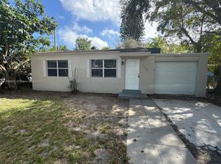 2206 Liberty St, Hollywood, FL 33020