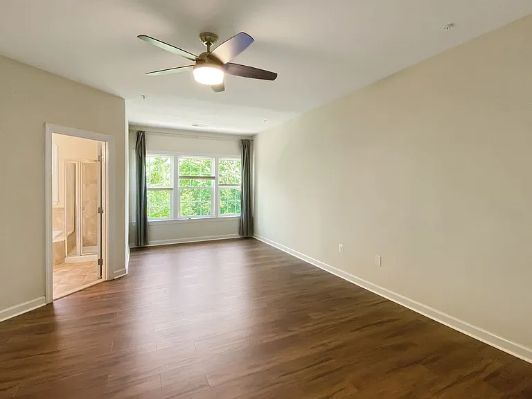 9706 Braidwood Ter — Photo 26