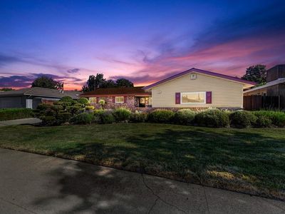 1101 Glen Holly Way, Sacramento, CA, 95822