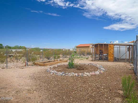 4th image of 9932 S High Desert Dr