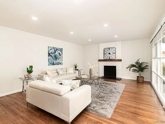 4th image of 4625 Glacier Ave